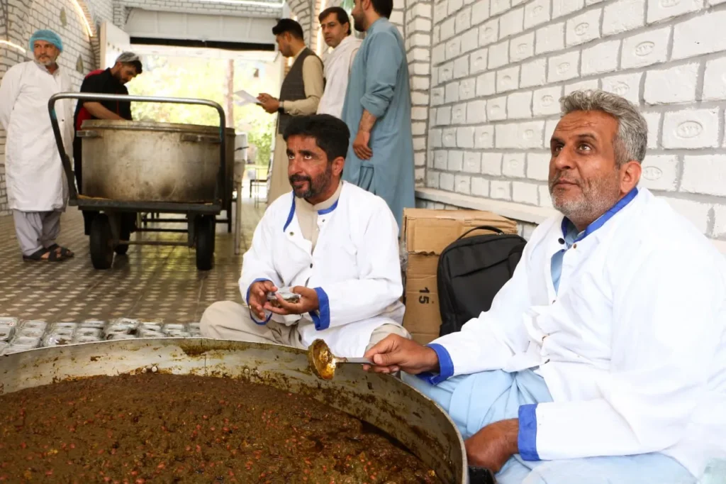 بسته بندی غذایی گرم